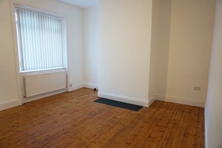 4 Bedroom House, Cartington Terrace, Heaton - Photo 3