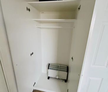 Large Suite - Photo 2