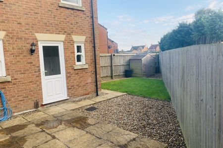 Minster Court, Long Sutton, SPALDING - Photo 3