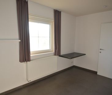 Woning met 2 slpk, bureau en garage - Foto 5