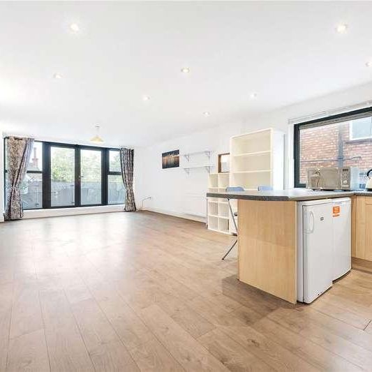 Streamline Mews, East Dulwich, London, SE22 - Photo 1