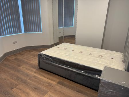 4 Bed End Terrace, Liverpool, L13 - Photo 3