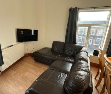 Gerald Road, Salford - Photo 3