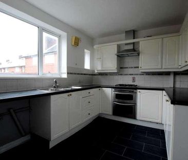 Brookfield Gardens, Wythenshawe, M22 - Photo 5