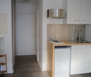 Location Appartement 1 pièce 18m² GRENOBLE 38000 - Photo 2
