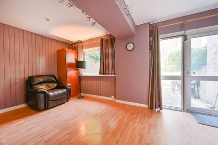 1 bedroom house to rent - Photo 2