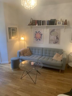 Ljus och välplanerad 1:a med balkong i Östermalm, Stockholm! Nära KTH och utmärkta kommunikationer. - Foto 1