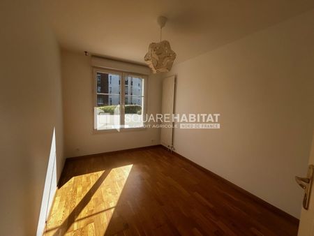 Location Appartement 4 pièces 94m² MARCQ EN BAROEUL 59700 - Photo 4