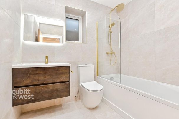 2 bedroom detached bungalow to rent - Photo 1