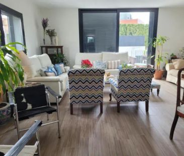 Casa unifamiliar en alquiler en Calle del Caballero de Los Espejos - Photo 1