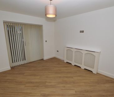 The Mews, Noctorum, CH43 - Photo 1