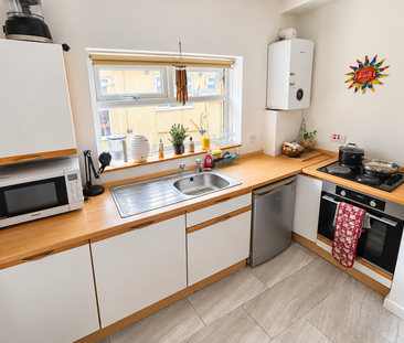 2 bedroom maisonette to rent - Photo 5