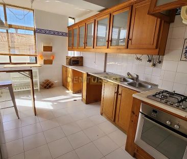 Apartment T3 in Carcavelos e Parede, Cascais - Photo 4
