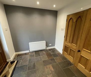 40 Rossnareen Avenue, Belfast, BT11 8LP - Photo 6
