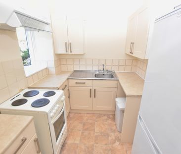 1 bedroom end of terrace to rent The Paddock, Bishops Stortford, CM23 - Photo 2