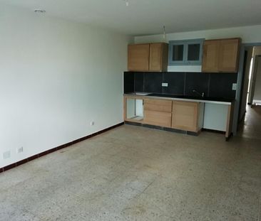 Location Maison 3 pièces 54m² SEILLONS SOURCE D ARGENS 83470 - Photo 1