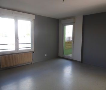 À louer / Appartement F2 / BESANCON QUARTIER SAINT-CLAUDE 42 C rue ... - Photo 4