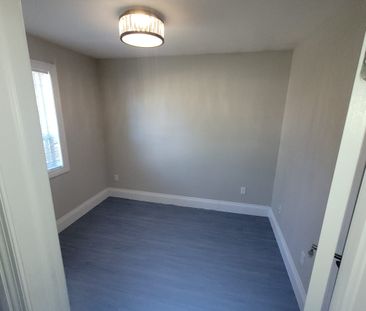 For Lease - 181 Flora Drive, Toronto, Ontario - Photo 6