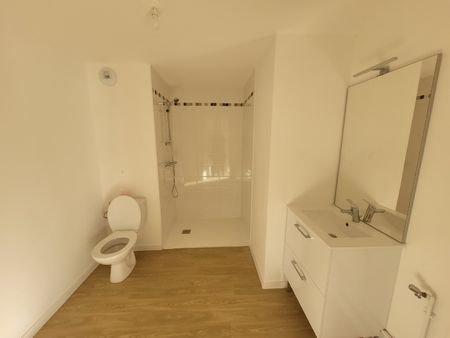 Location Appartement 2 pièces 45m² WATTIGNIES 59139 - Photo 5
