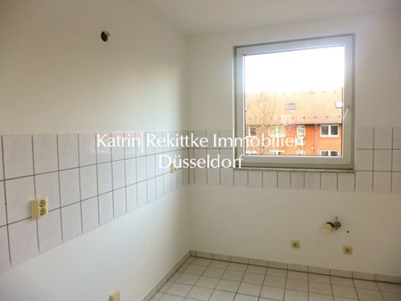 BEZAUBERNDE STUDIOWOHNUNG MIT GROßER SONNENTERRASSE, LAMINAT UND GARAGE - MITTEN IN UNTERBACH!!! - Photo 3