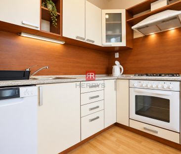 HERRYS - Na prenájom praktický 3 iz. byt s loggiou, balkónom a šatn... - Photo 1