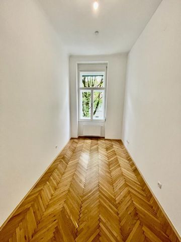 Großräumige 4 Zimmerwohung mit Balkon!! Provisionsfrei!! - Photo 2