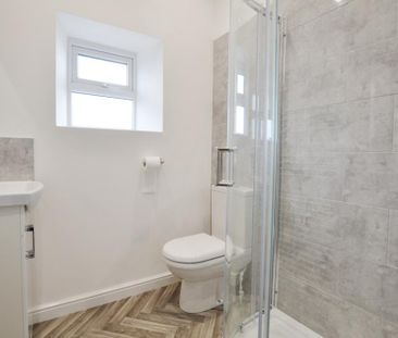 2 bedroom property to rent - Photo 5