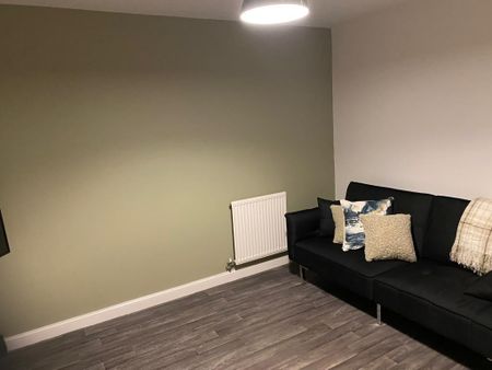 2 Bed Terraced House, The Pavilions, B70 - Photo 4