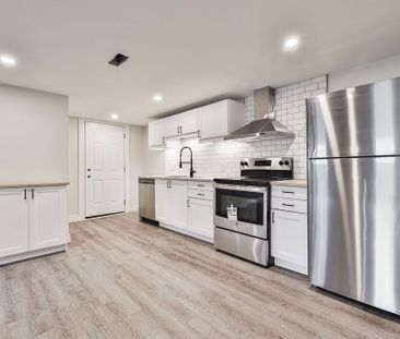 For Lease - 47 Castlefield Drive, Hamilton, Ontario - Photo 6