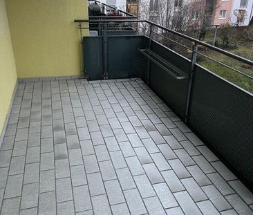 Perfekt geschnittene 3-Zimmerwohnung mit schÃ¶nem Balkon in gepfleg... - Photo 1