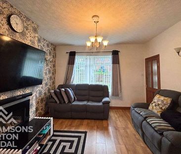 3 bedroom semi-detached house to rent - Photo 2