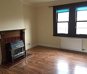 3 bedroom end of terrace house to rent - Photo 1