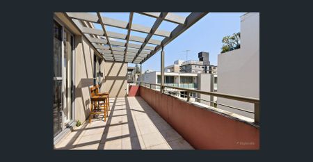 Central Manly Living - Photo 3