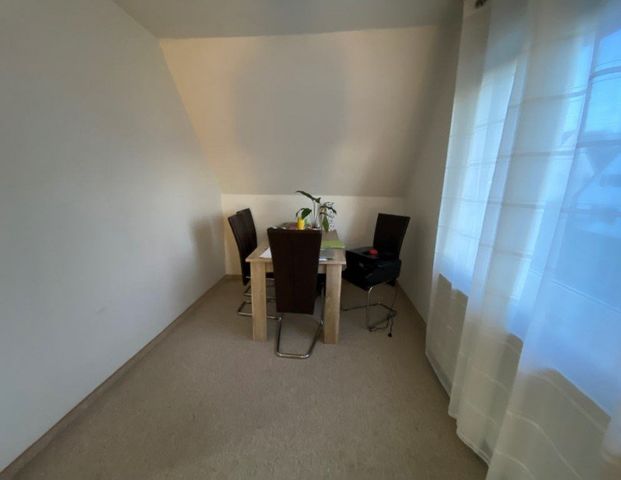 Kompakt, praktisch, gut gelegen! 2-ZKB Wohnung am Reinhard-Mohn-Berufskolleg in GT - Photo 1