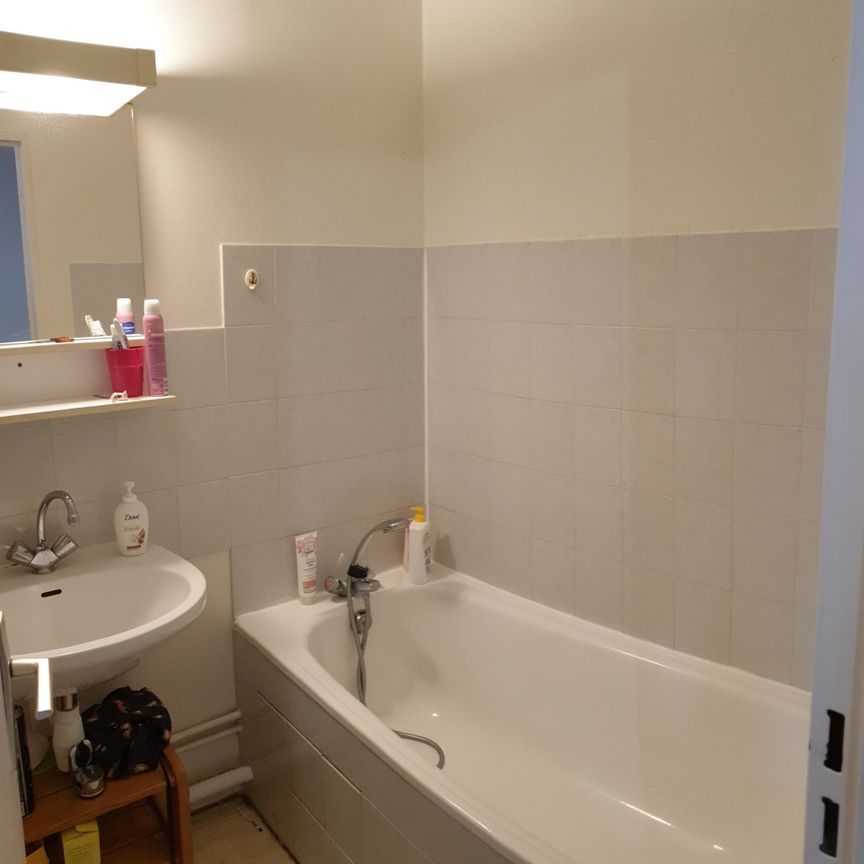 Location Appartement 1 pièce 22m² CLERMONT FERRAND 63000 - Photo 1