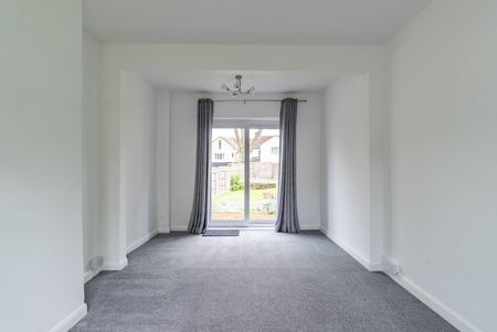 3 bedroom semi detached house to rent, Available unfurnished now - Photo 5