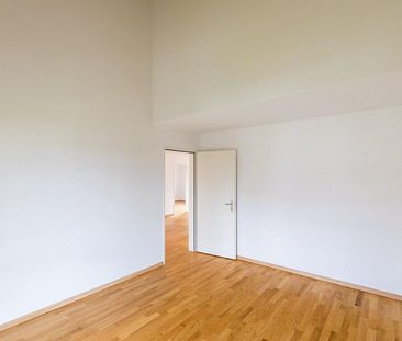 Grosszügige 4.5-Zimmerwohnung im Attikageschoss - Photo 6