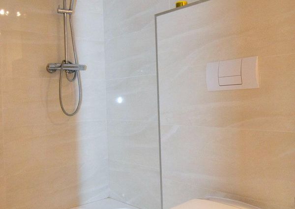 FOR RENT FOR LONG SUMMER SEASON INCLUDING SPACIOUS ATICO DUPLEX ON ARENAL BEACH JAVEA