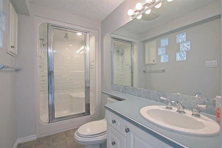 4732 Graham Drive Southwest, Calgary - Photo 4