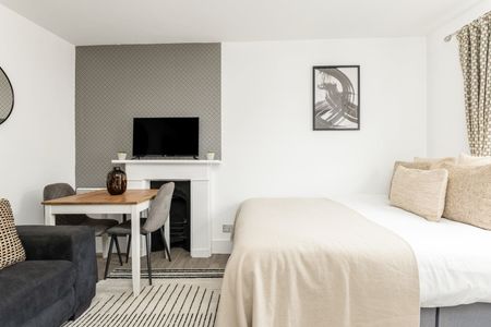 Room in a Shared Flat, Leinster Gardens, W2 - Photo 3