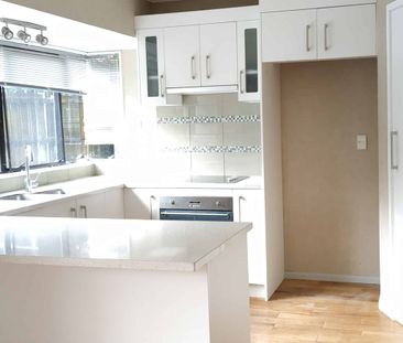 3-BEDROOM IN GOLFLANDS - Photo 3
