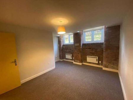 Fearnley Mill Drive, Colne Bridge Huddersfield, HD5 - Photo 4