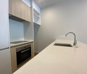 2 Bedroom Apartment, Epsom - Photo 3