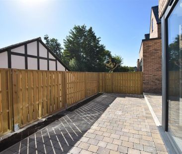 4 bedroom townhouse to rent - Photo 6