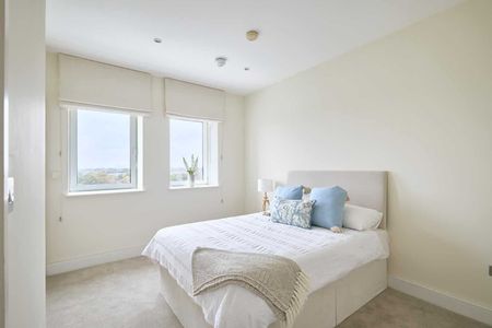 Mortlake High Street, SW14, London - Photo 5