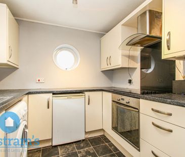 2 bed Apartment for Rent - Photo 4