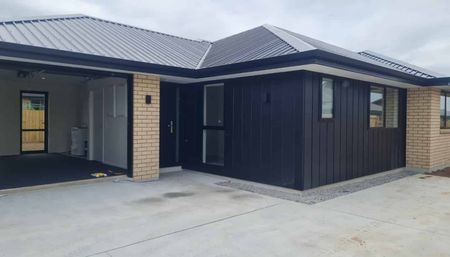 Totally up to Spec Home - Photo 3