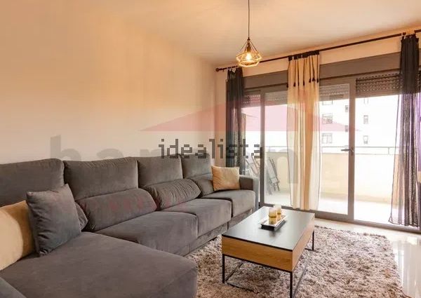 Alquiler de piso en Calle Mar Cantabrico, 2