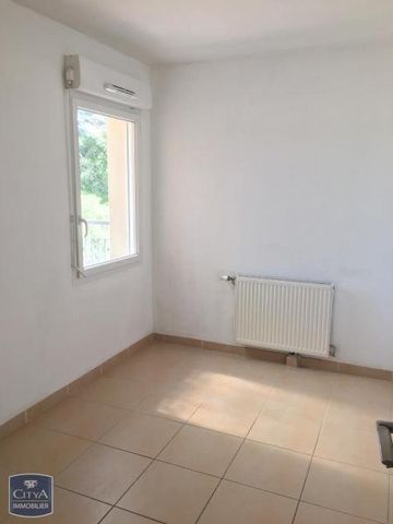 Location Appartement 2 pièces 50m² BEZIERS 34500 - Photo 2
