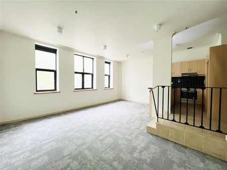 1/165 Bourke Street - Photo 2